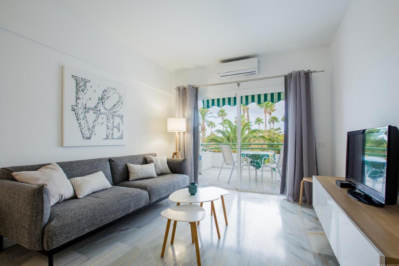 White Studio - La Caleta Costa Adeje  Exteriör bild